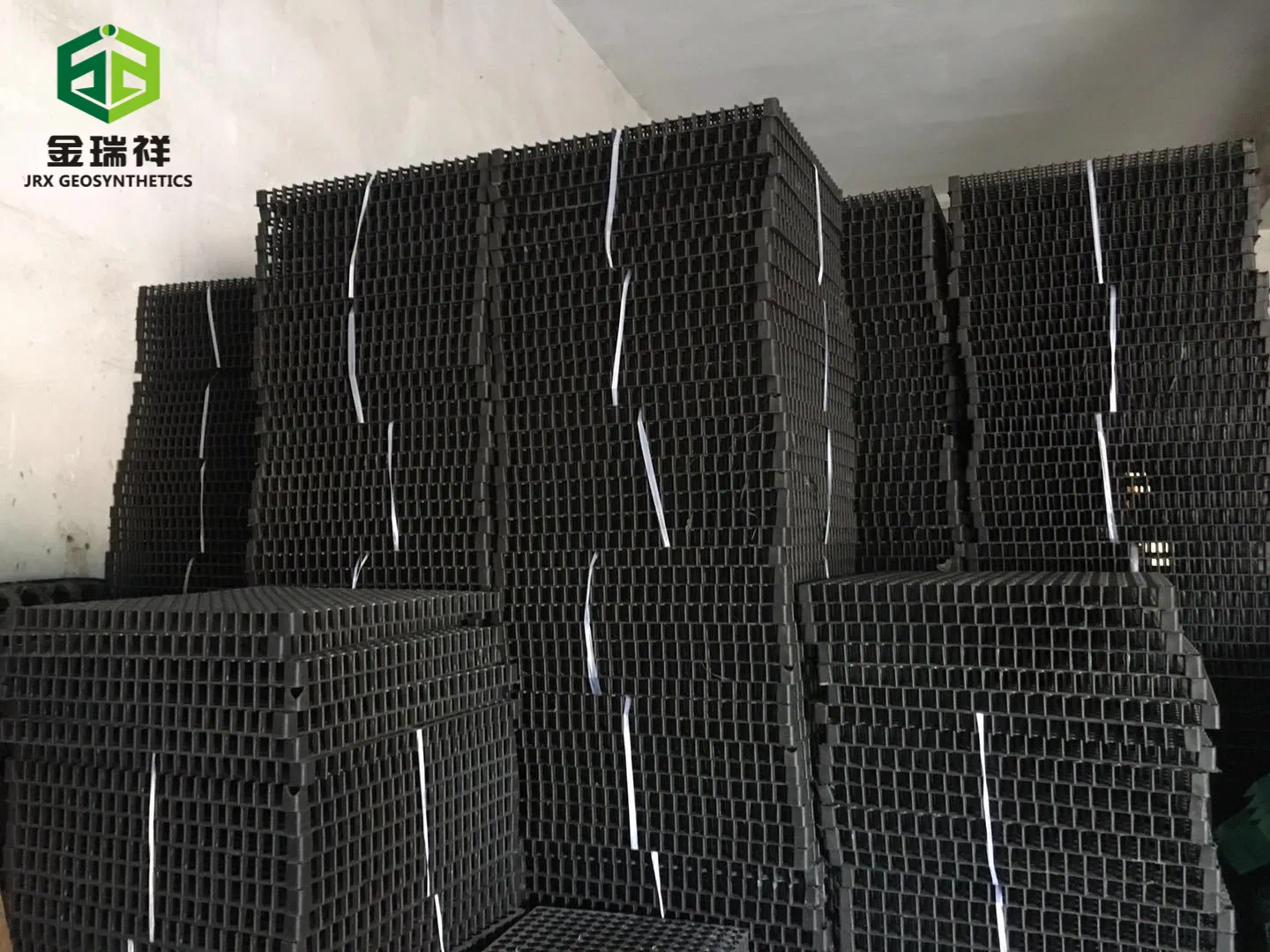Plastic Landscaping Drainage Cell
