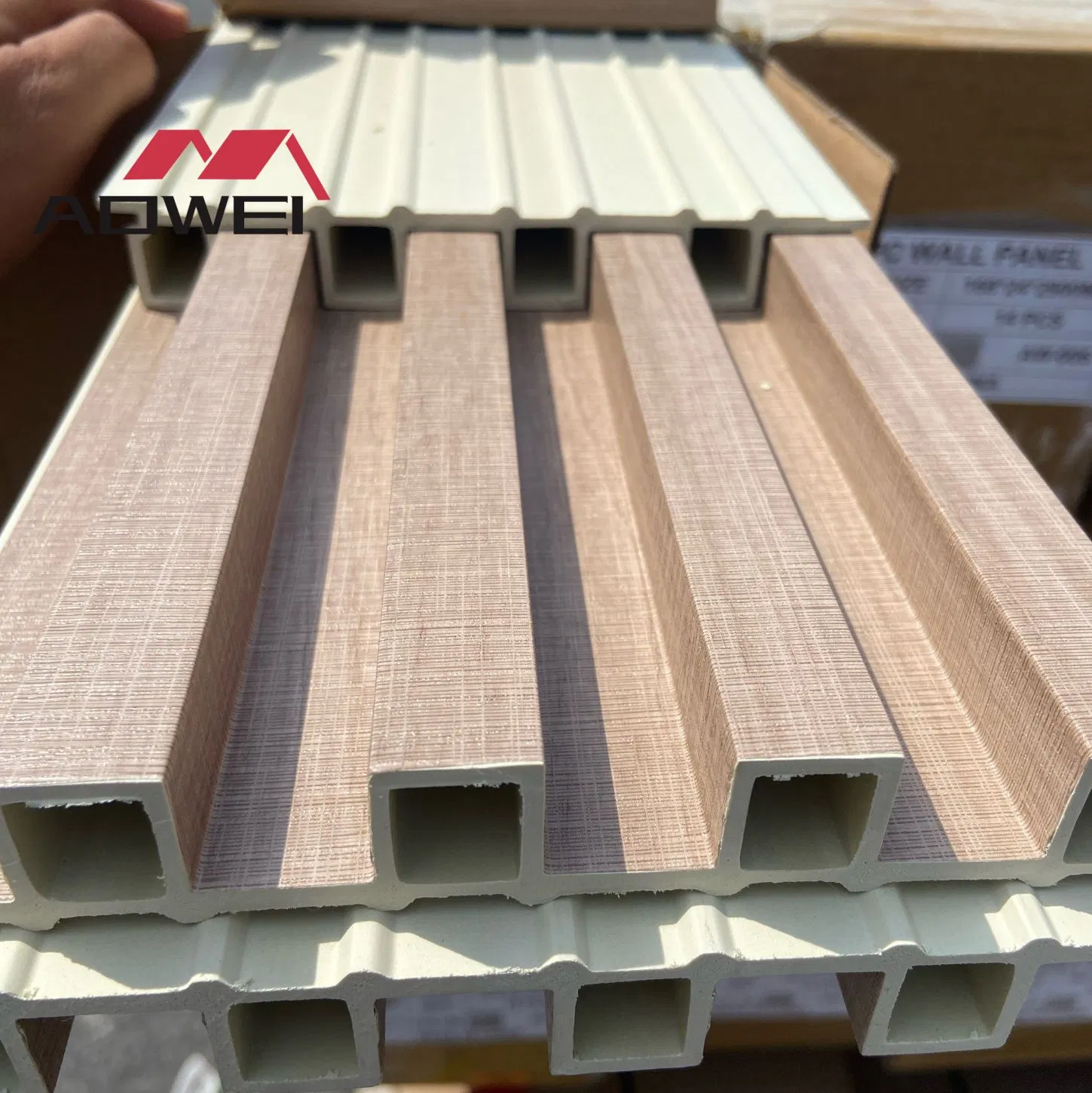 Novel WPC Ceiling Wall Panel Styles for Luxurious Home Decoration