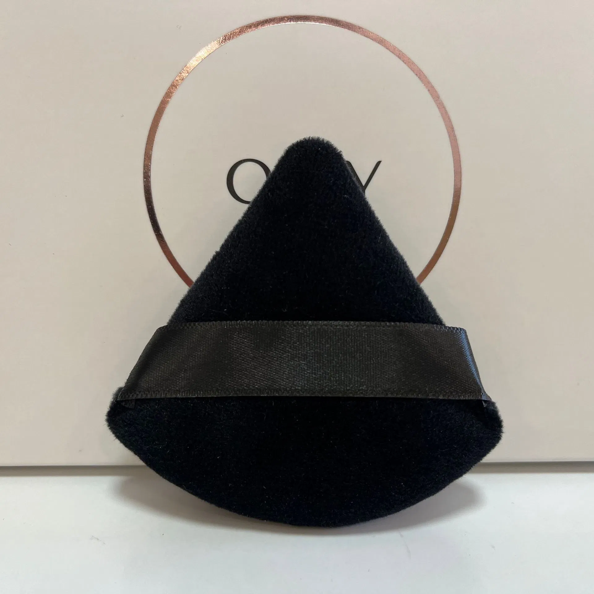 Black Triangular Flour Flour Powder Puff Can Customize Logo