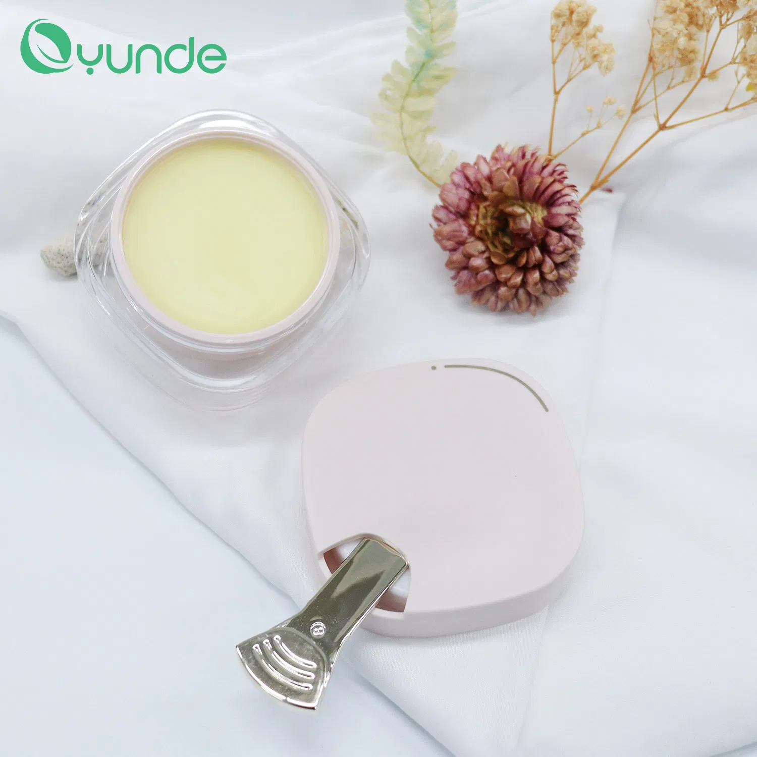 OEM Remove Stubborn Makeup with This Luxurious Cleansing Balm