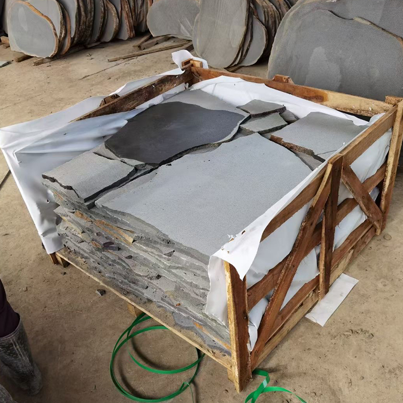 Hainan Black Bluestone Honed/Rough Honed Basalt Paving Flagstone/Tiles/Kerbs for Garden/Villa Project Price