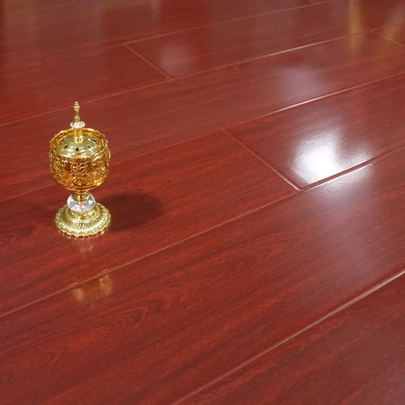 Водостойкий ламинат для пола