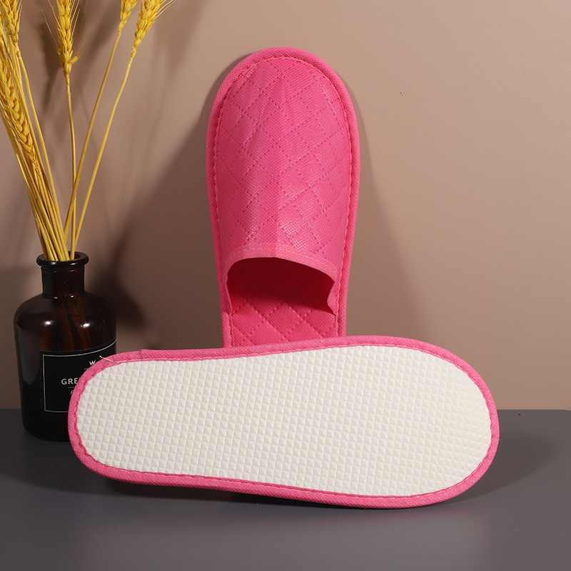 Эко-тапочки одноразовые для отеля и SPA с логотипом