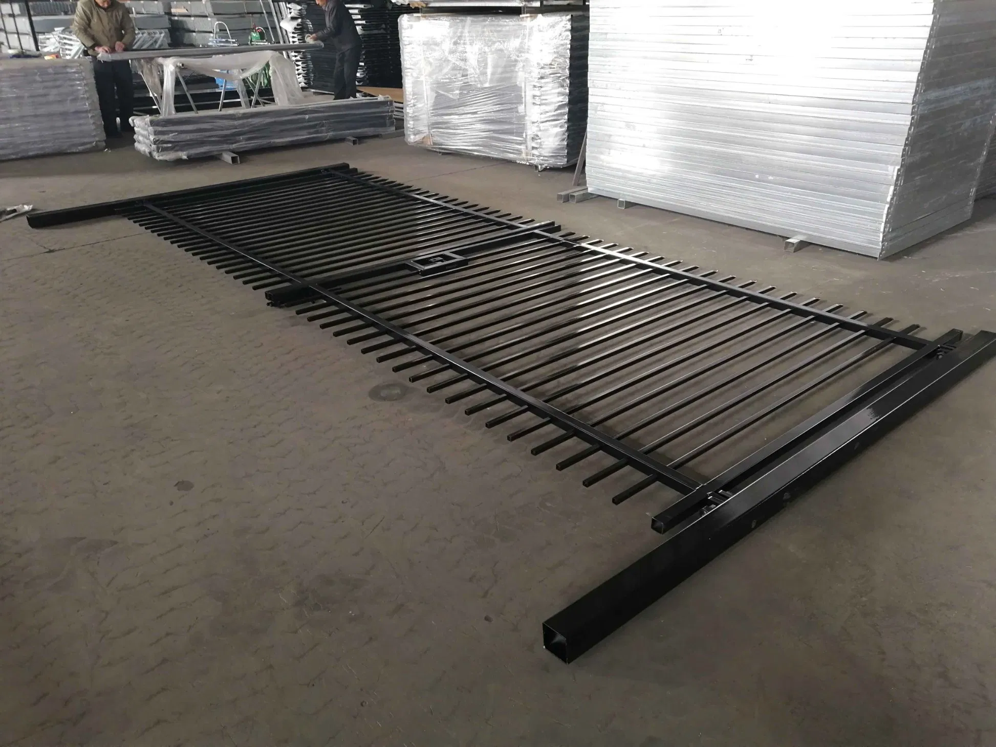 Metalx Automatic Driveway Retractable Beautiful Swing Ranch Main Parking Aluminium Metal Wrought Iron Fence Sliding Gate for Garden/Farm/Door/Industrial/Cattle