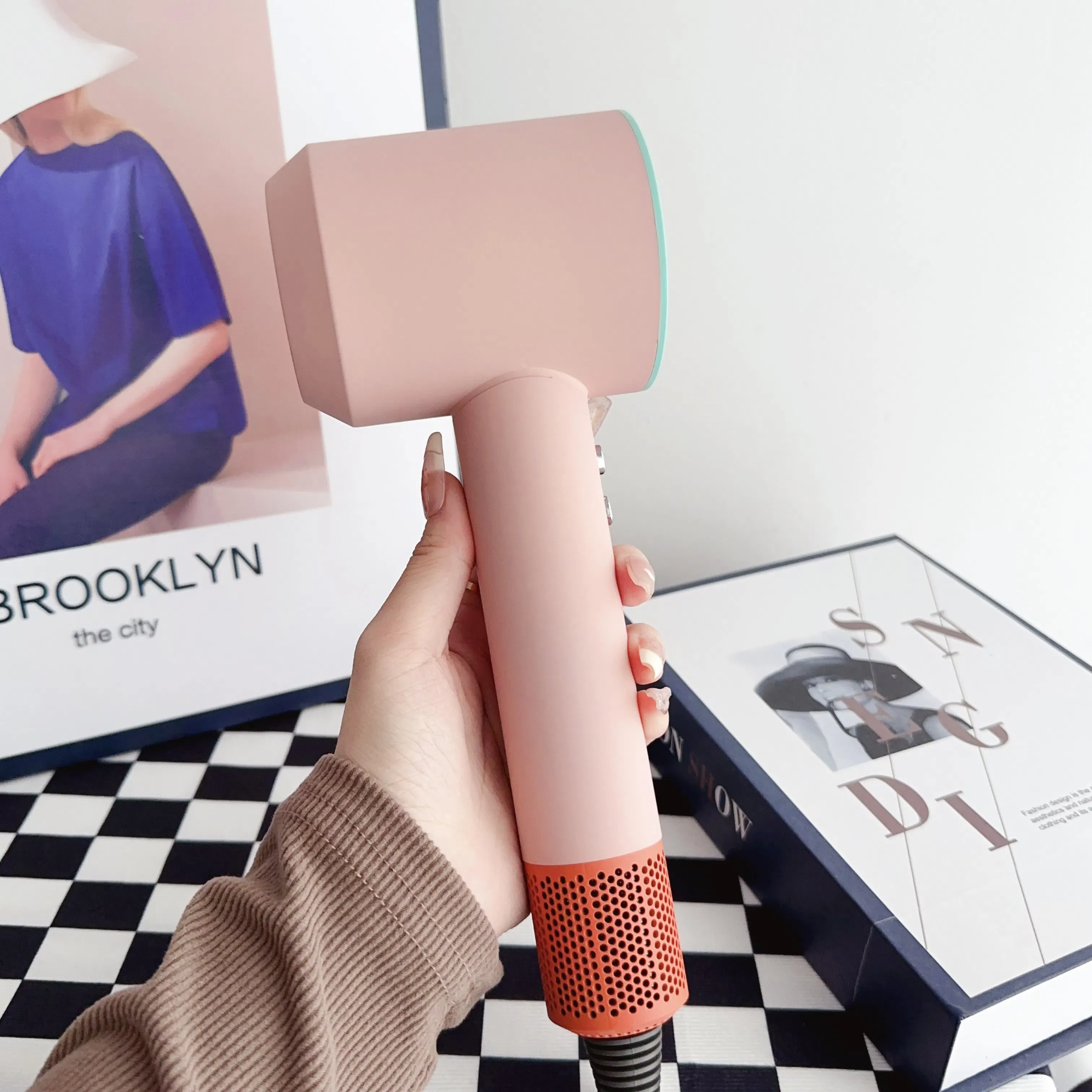 Профессиональный фен для волос высокой скорости