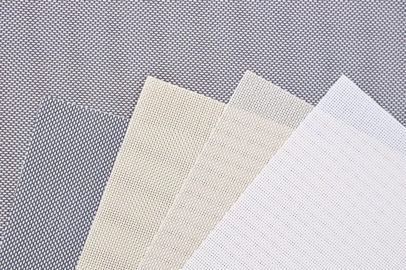 Wholesale Hotel PVC Polyester Sunscreen Roller Blind Fabric