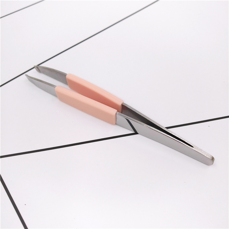 Pink Beauty Care Eyebrow Clip for Makeup