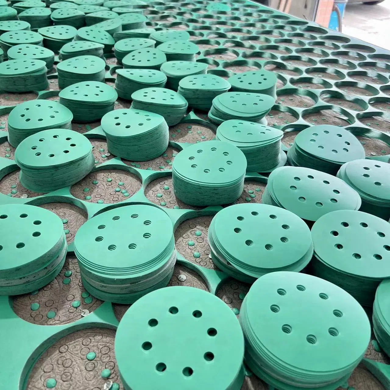 Wholesale Hand Sandpaper Polishing Sheets Circular Sandpaper