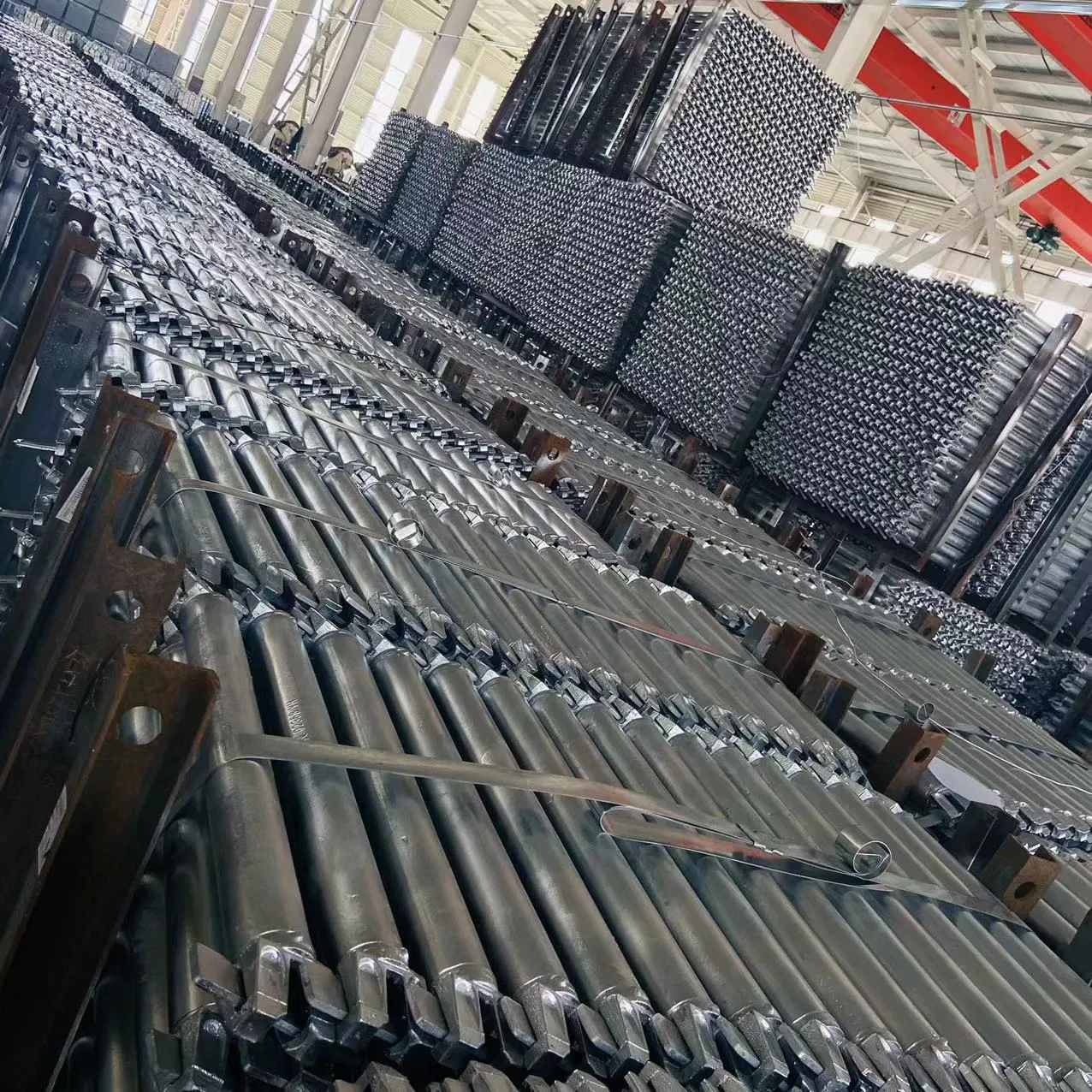 Durable and Affordable Deviated Scaffolding for All Building Needs