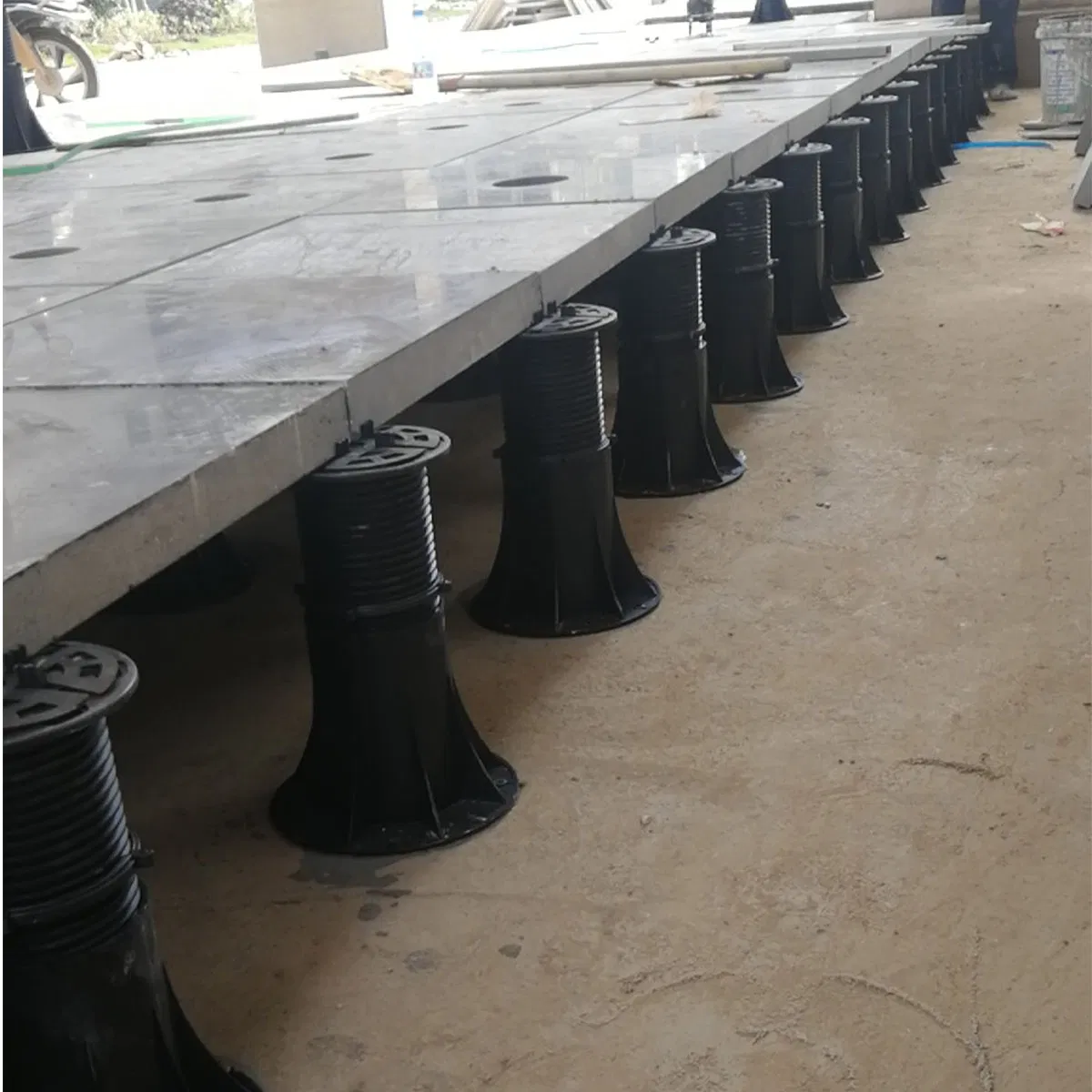 Adjustable Plastic Pedestal for Raised Floor Decking Systems