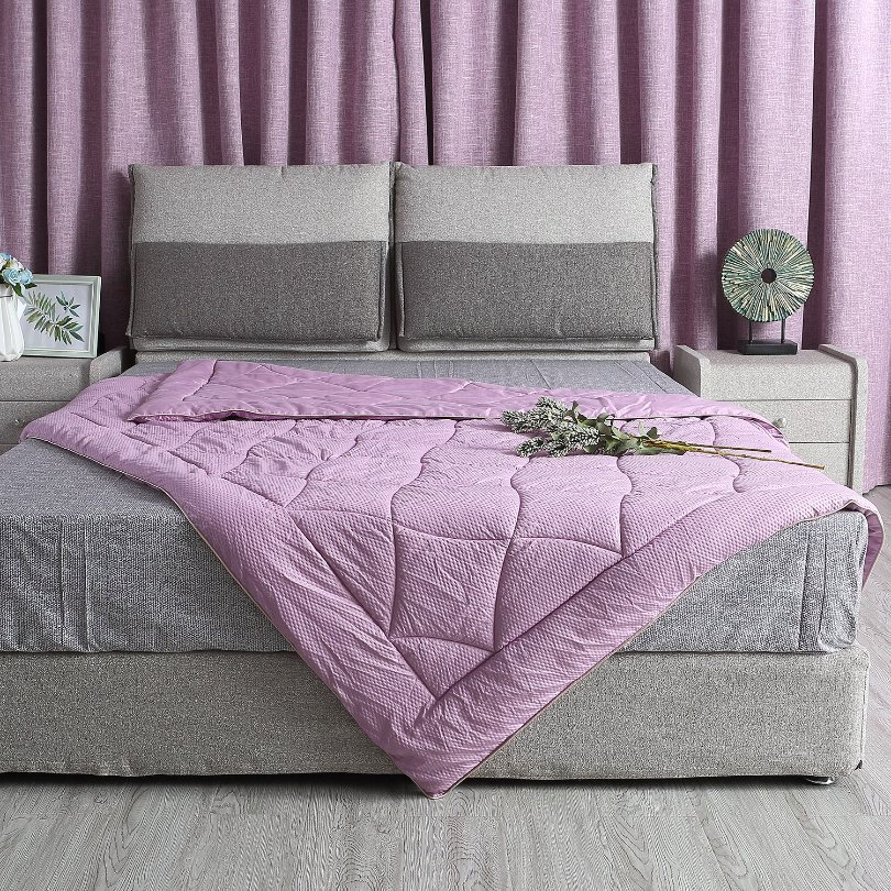 China Wholesales Popular 100% Down Alternative Infused Comforter for Good Sleep