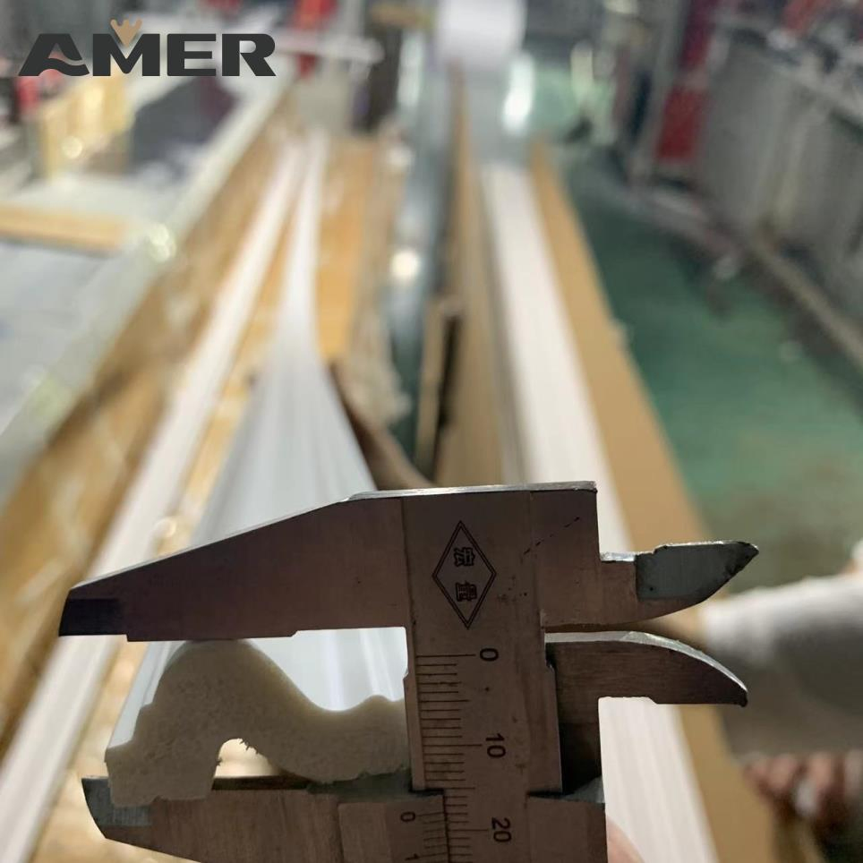 White PVC Skirting PS Moulding Cornice Ceiling Wall Profile PS Moulding