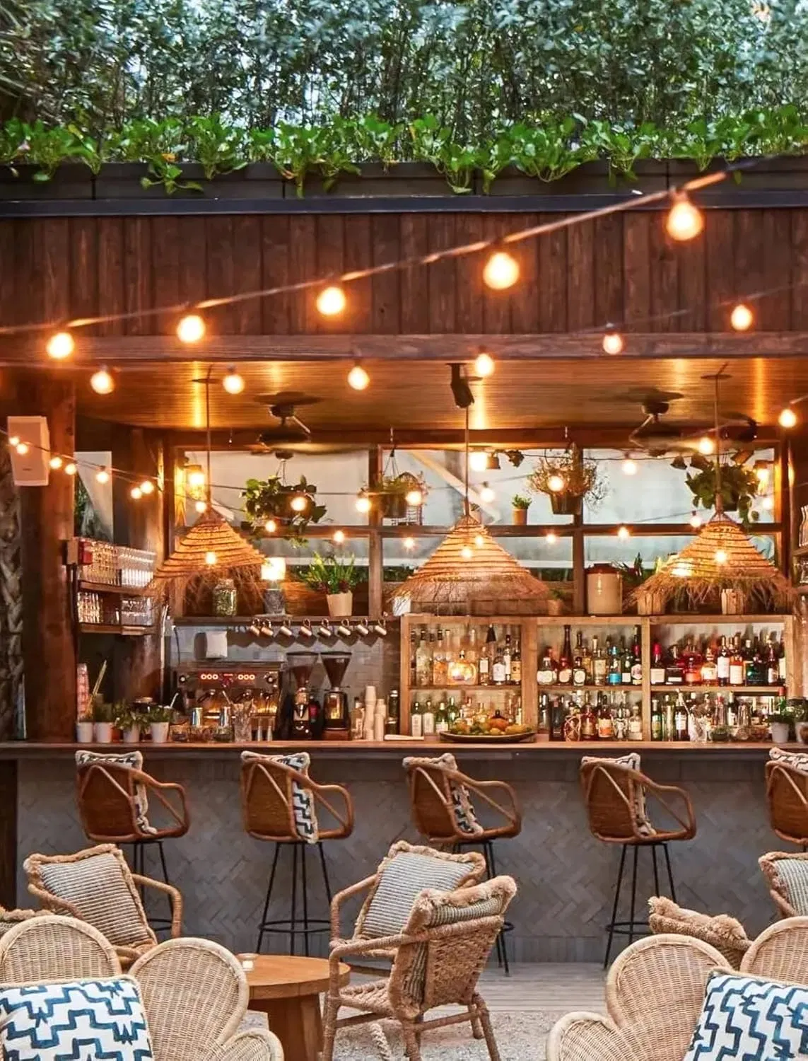 Outdoor String Lights LED Patio Lights Waterproof Connectable Hanging Light