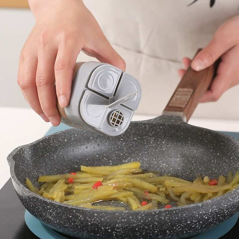 Four-in-One Sealed Moisture-Proof Seasoning Bottle Plastic Flip Seasoning Can