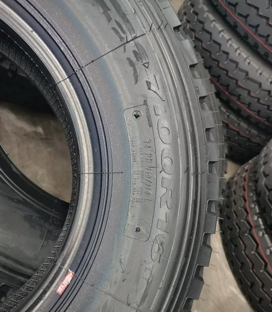 Super Single Wide-Base Truck Tire