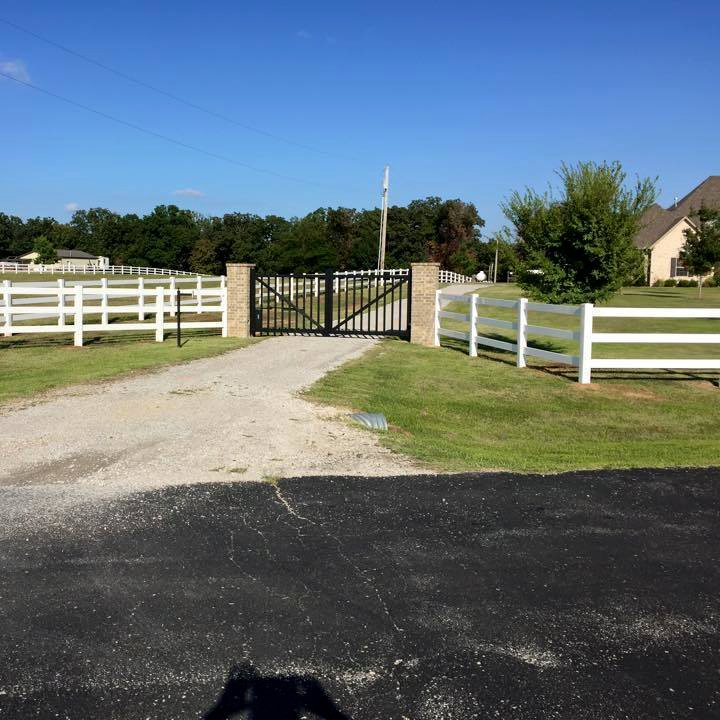 Hot Sale 3 Rail PVC Horse Fence White Vinyl Horse Fence