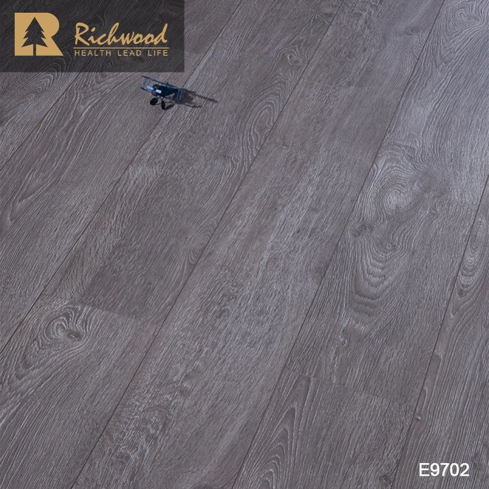 Antistatic Wear Resistant Low Formaldehyde Emission Building Material Oak Laminate Floor Eir Collection