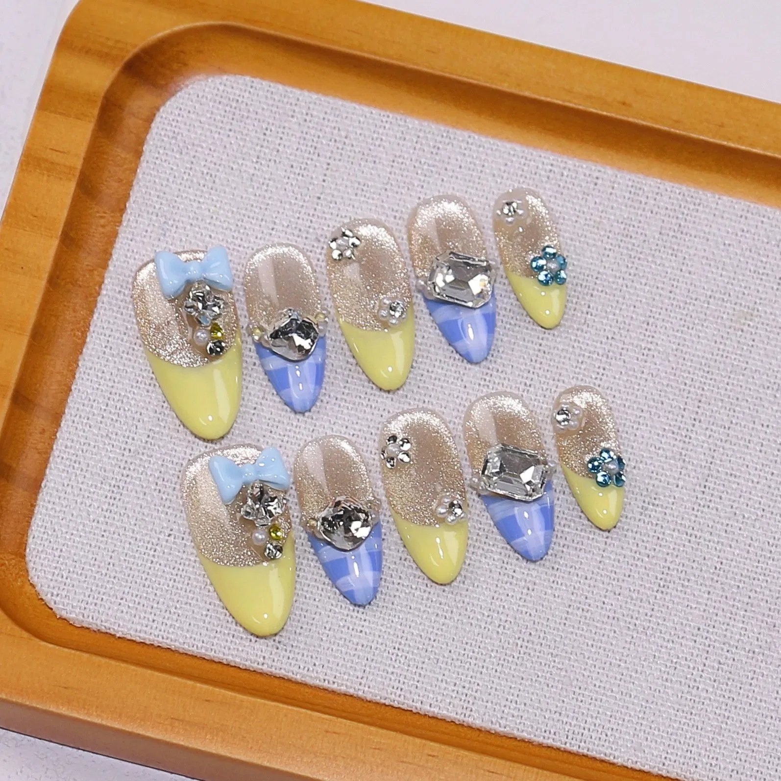 OEM Adhesive False Nail Set Handmade Press-on Nails Solid Gel