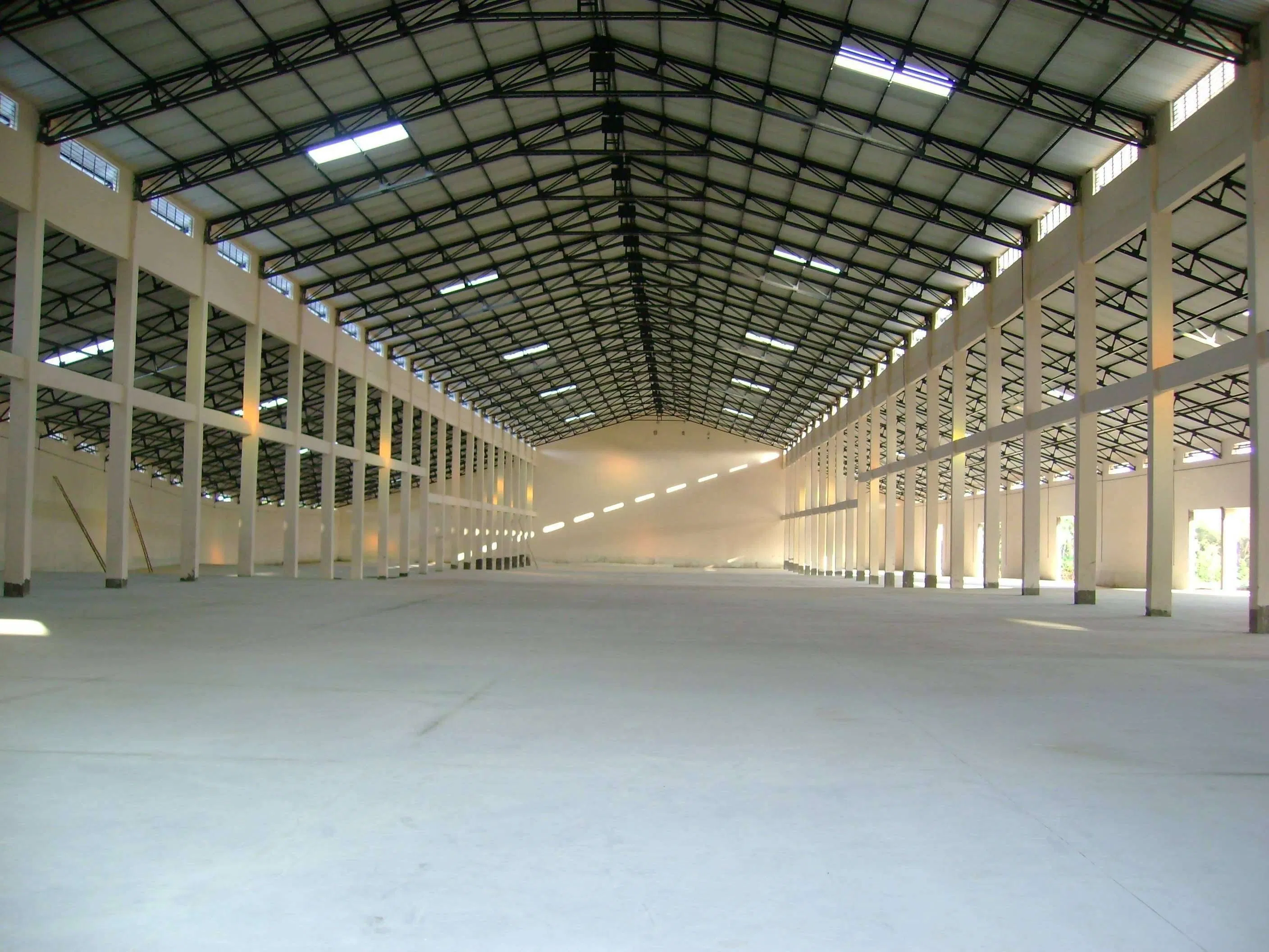 Durable ISO9001 Certified Steel Frame Structure for Global Warehouse Solutions