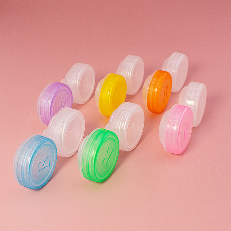 Professional Factory Designed Colorful Contact Lens Display Plastic PP Box Mini Square Cheap Potable Contact Lenses Container Case