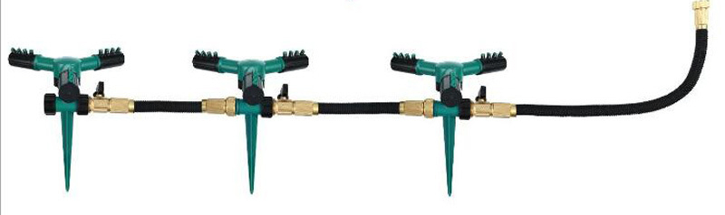 360° Rotating Automatic Lawn Sprinkler Adjustable Garden Irrigation System Durable Sprayer Esg12137