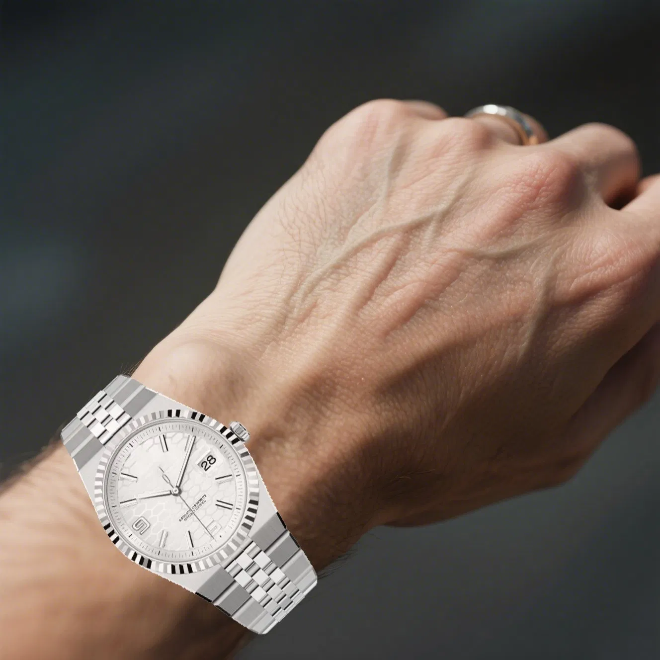 2025 New Design Wholesale Mens Watches 904L Stainless Steel Automatic Mechanical Watch 36mm/40mm Land Dweller Automatic Mechanical Wristwatch