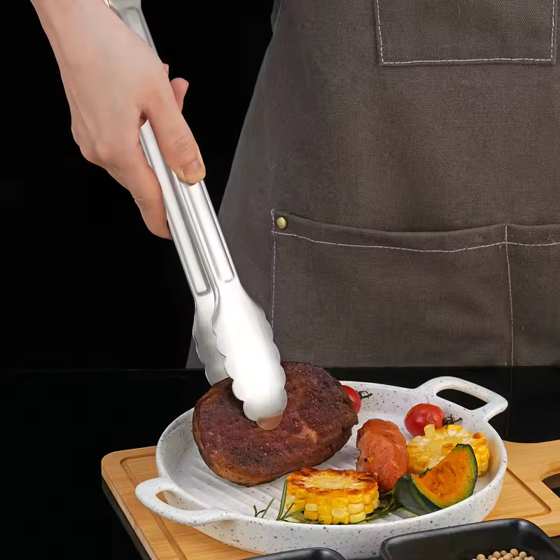 Custom Logo 100% Food Grade BPA Free Stainless Steel Handle Barbecue Grill BBQ Silicone Kitchen Food Serving Tongs