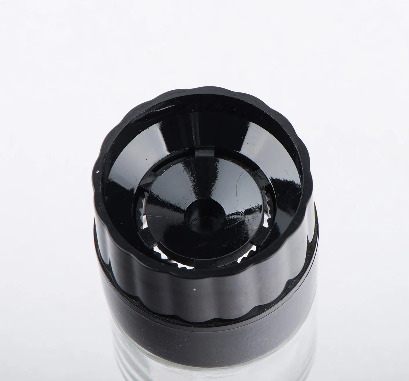 Spice Grinder with Glass Jar Black Lid