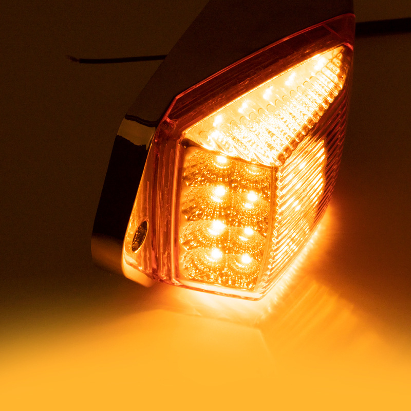 Светодиодный габаритный фонарь на крышу, 17 LED, янтарный