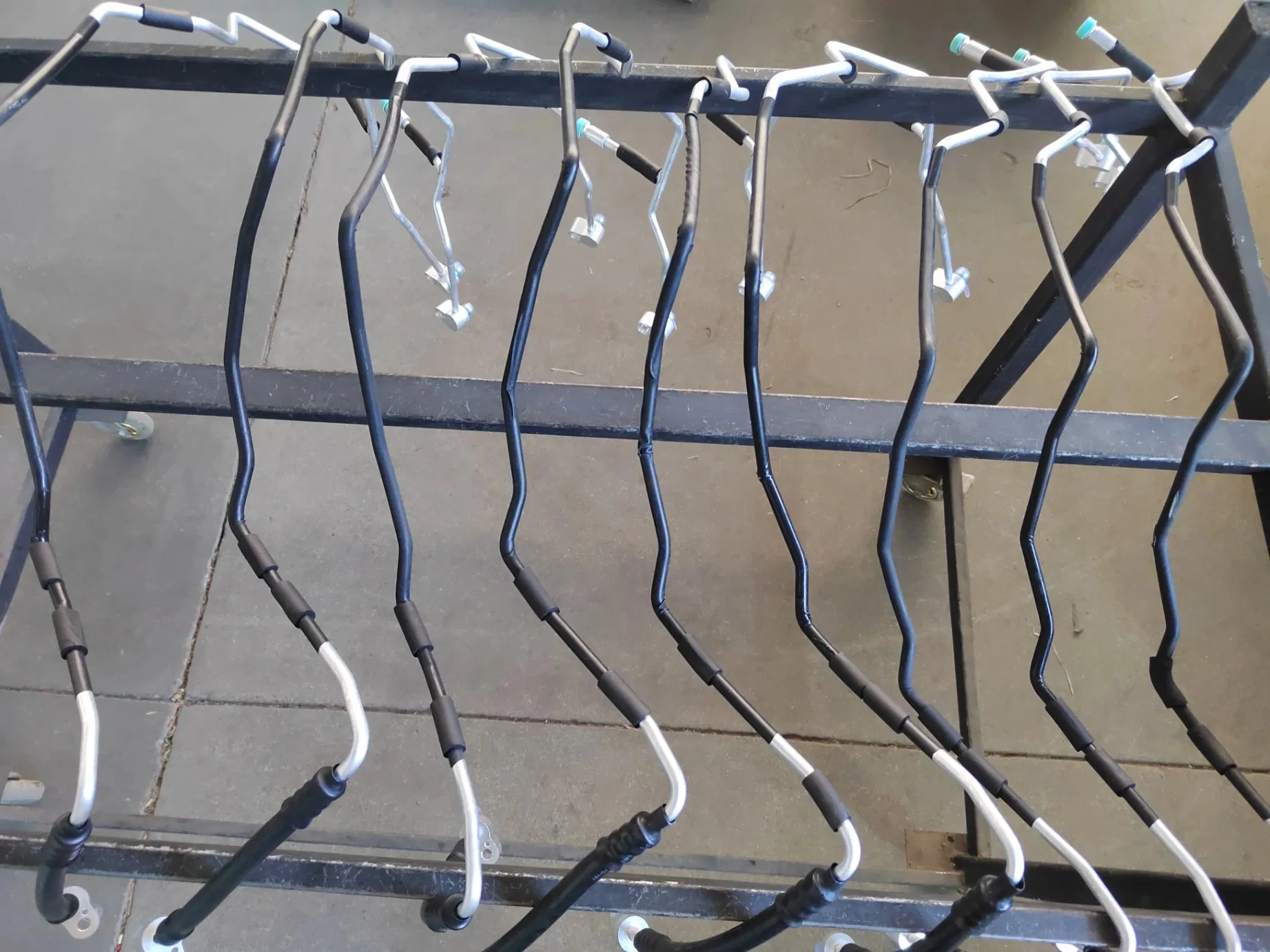 Маслопровод турбокомпрессора 05L145771D для Audi A3