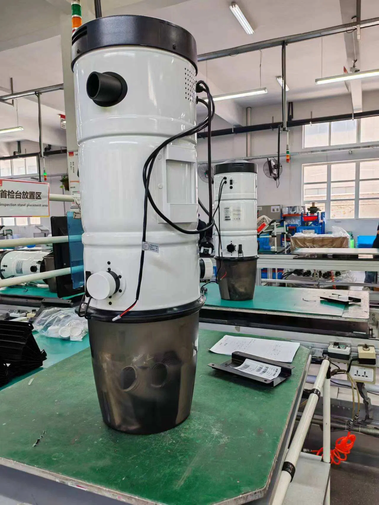 Residential Dust Catcher with High-Efficiency HEPA Filtration Technology