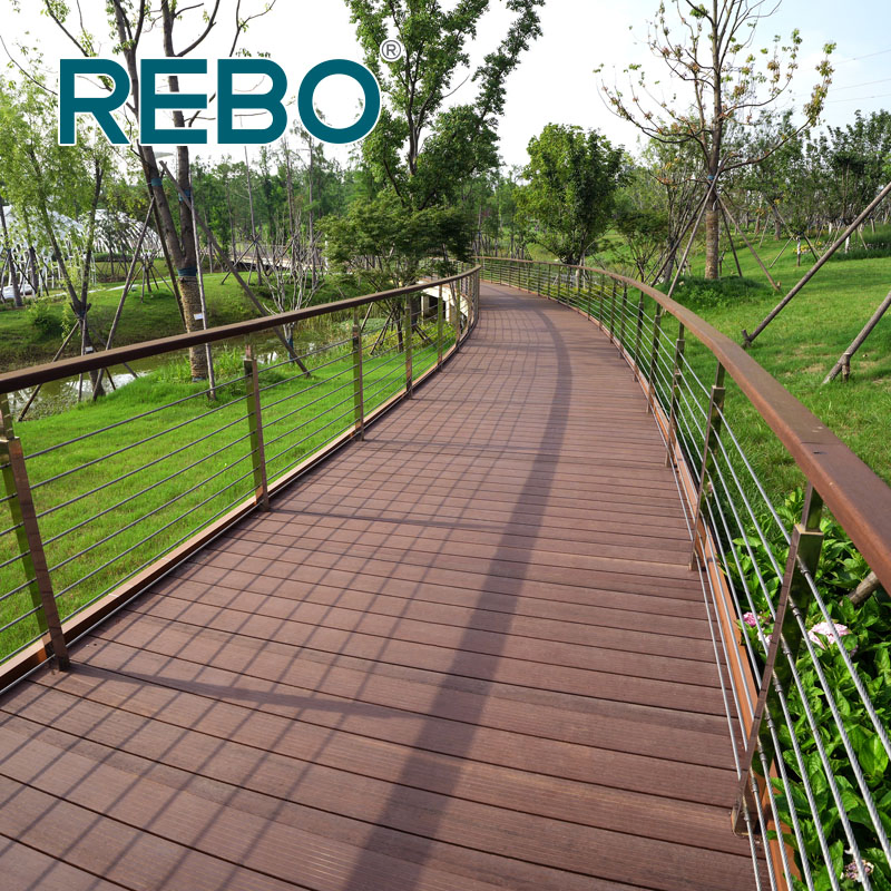 Fire Resistance Outdoor Moso Strand Woven Bamboo Decking Flooring