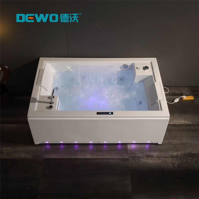 Умная ванна с сенсорной панелью и гидромассажем LL757