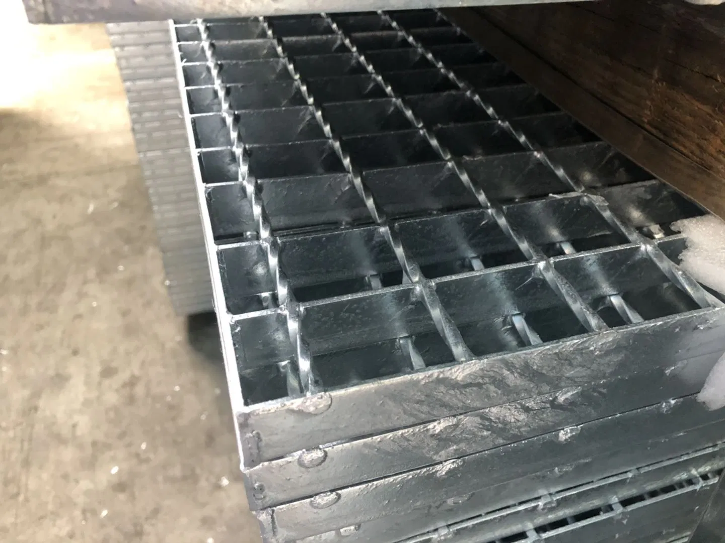 Hot DIP Galvanized Steel Driveway Grates Grating Floor Drain Cover