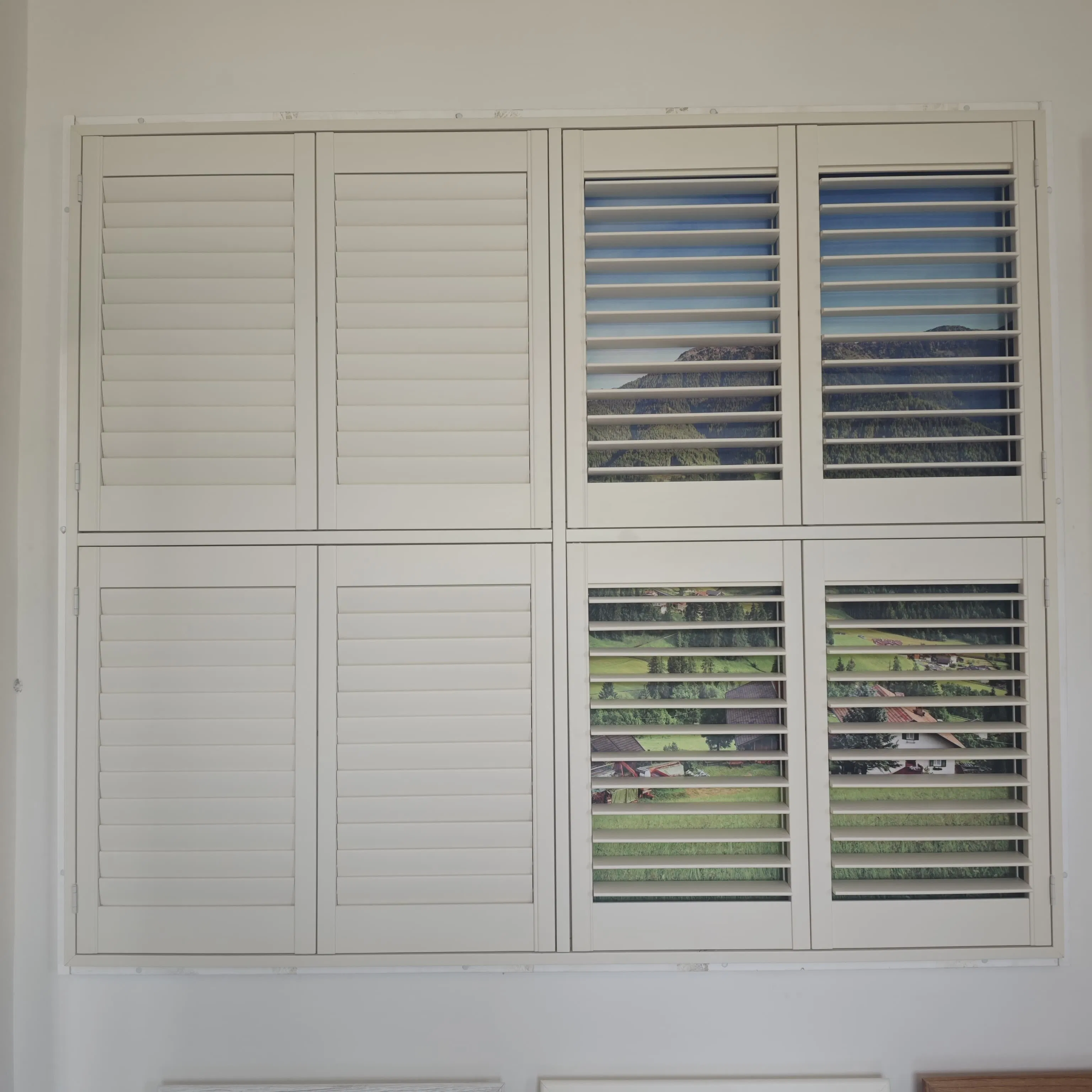 PVC Wooden Shutter Tier on Tier Shutters Interior Plantation Shutters