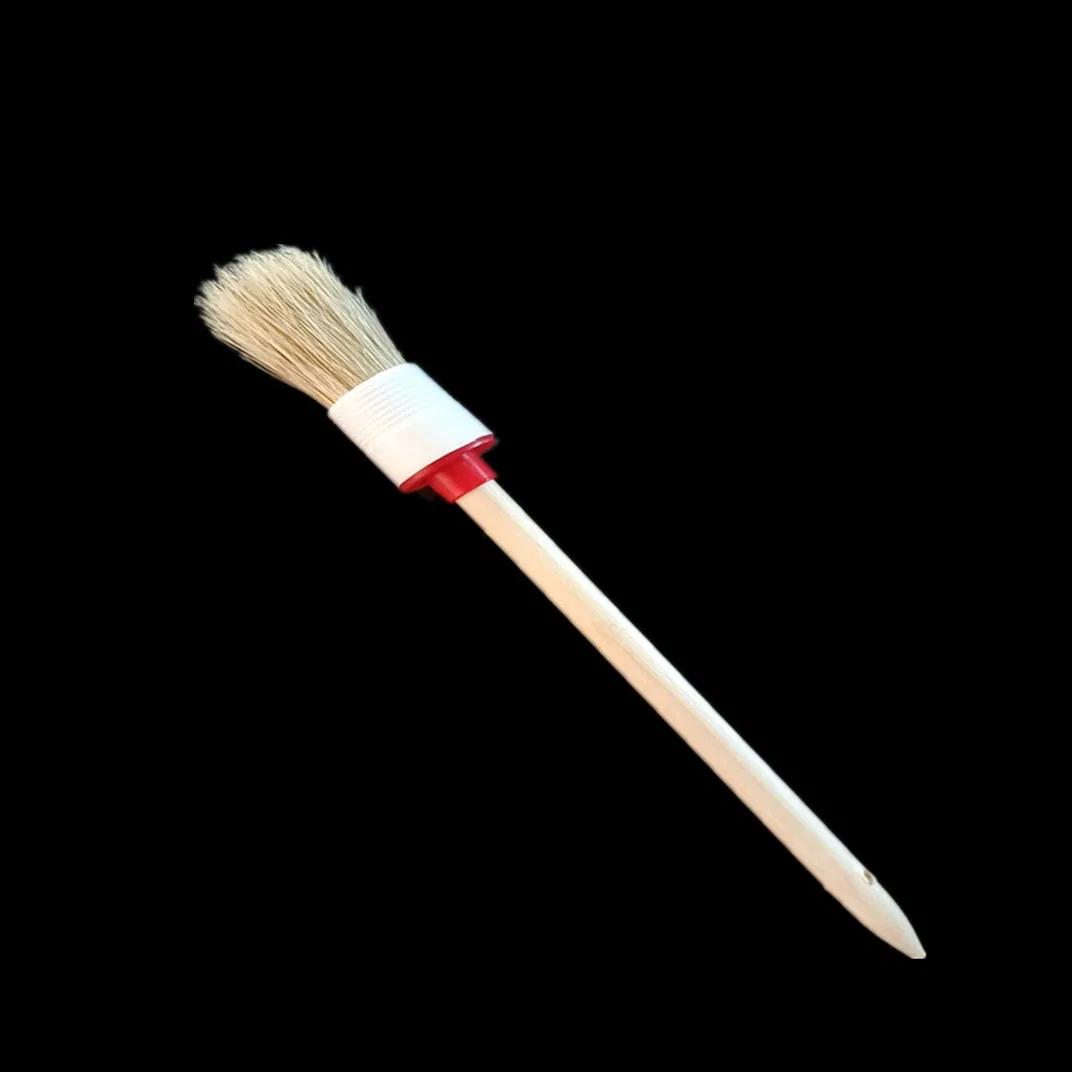 Hot Selling Round Headed Wooden Handle Car Interior Cleaning Brush