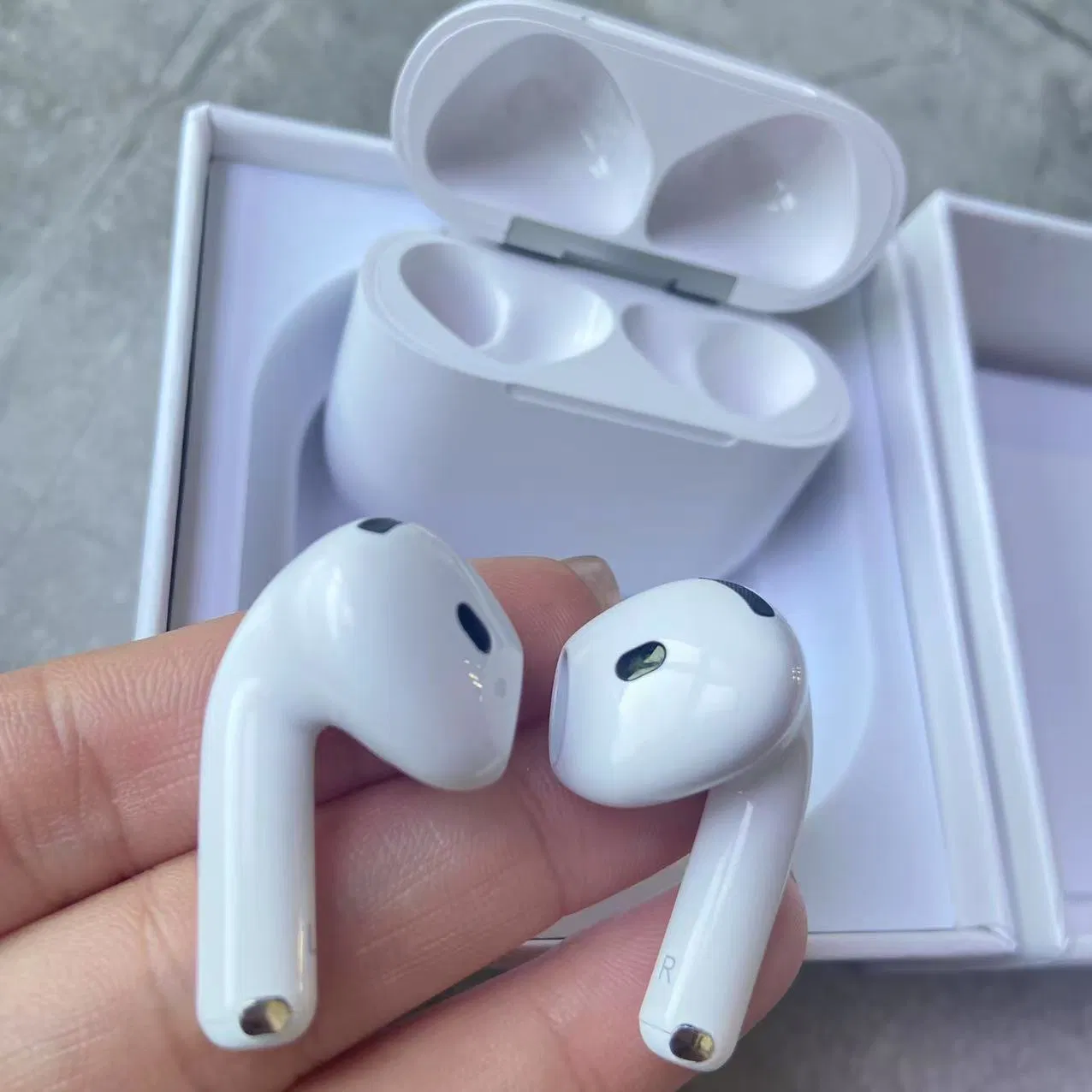 Беспроводные наушники TWS Air Max 4