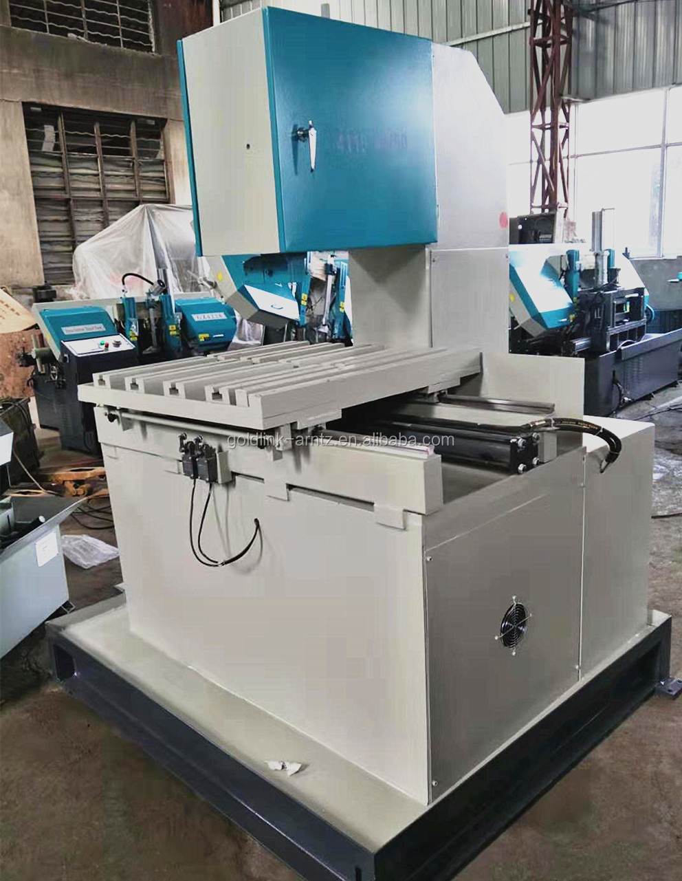 Станок ленточнопильный вертикальный по металлу