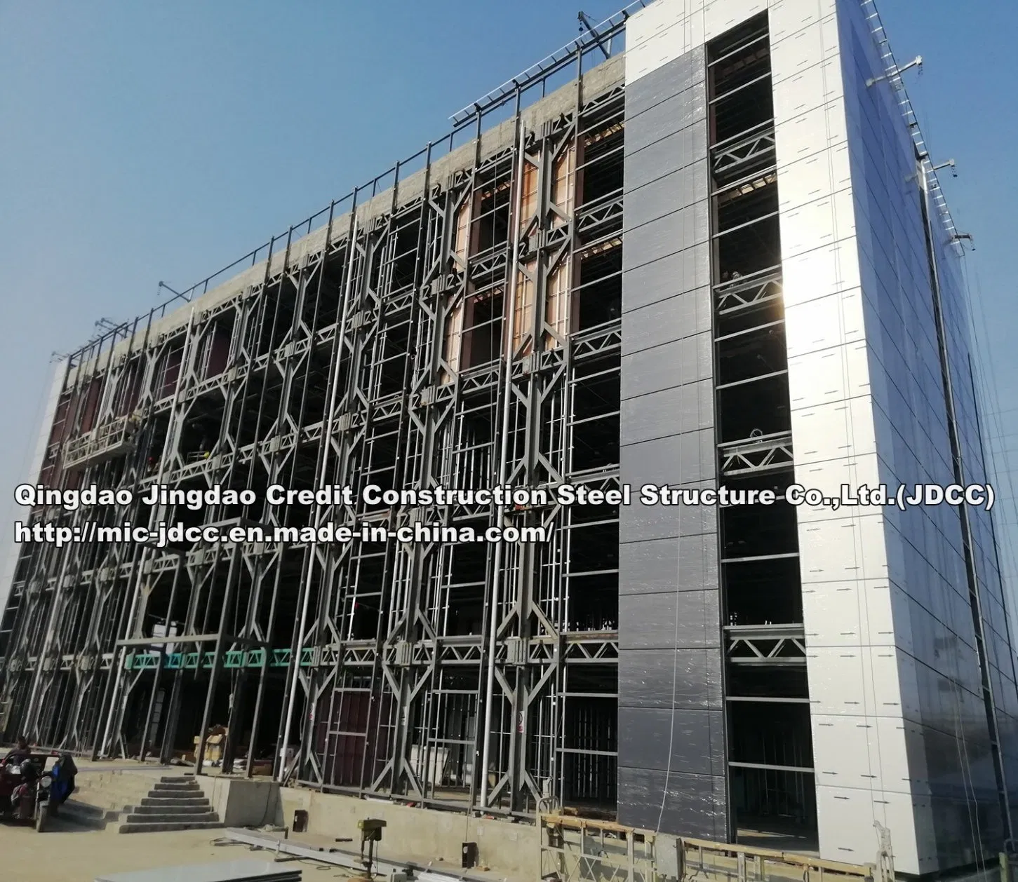 Ce, ISO9001, BV, SGS, Iiw, ISO3834, Exc-3,NDT Mt, NDT Ut, ISO14001, Aisc,OHSAS1800 Prefab Prefabricated Modular Modern Great Painting Advantage Steel Buildings