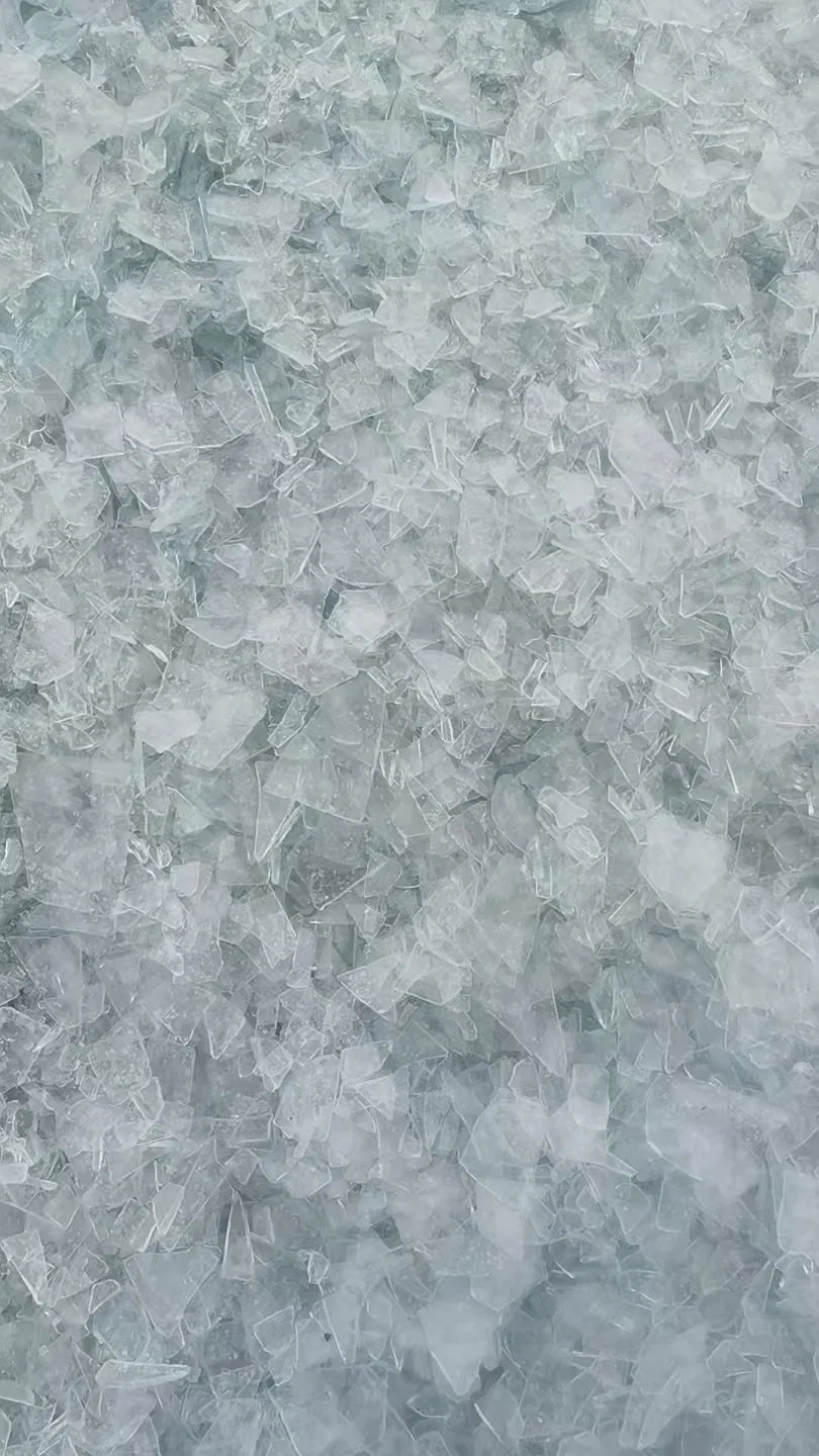 Industrial White Float Glass Green Broken Glass Bottle Making Durable Building Decoration