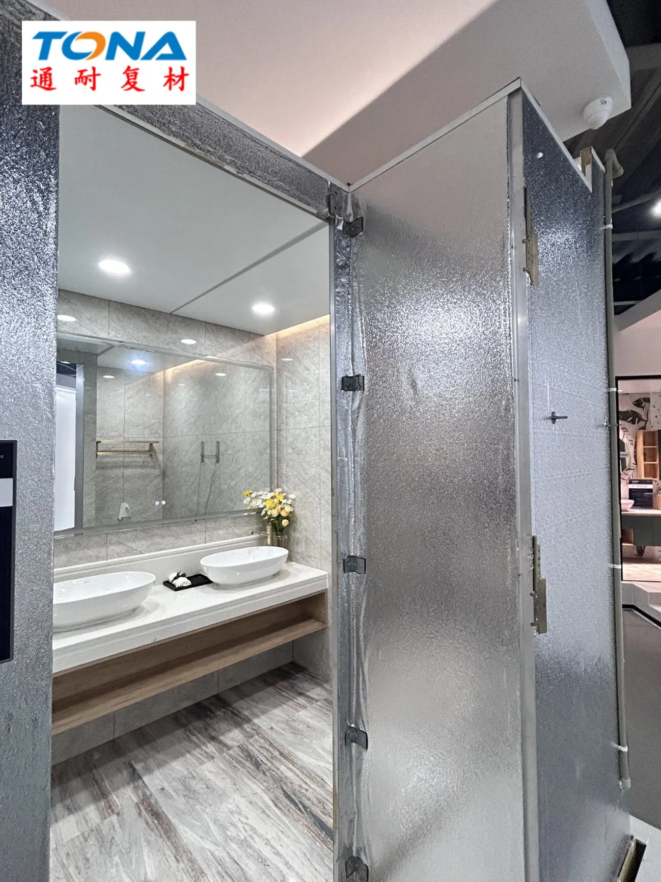 Accessories Prefabricated Furniture Leakproof Technology Lightweight Easy Installation SMC Bathroom