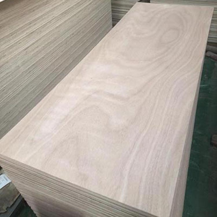 Okoume Door Skin Terciado Modulo Puerto 3mm 2, 02X 0, 71 Mt