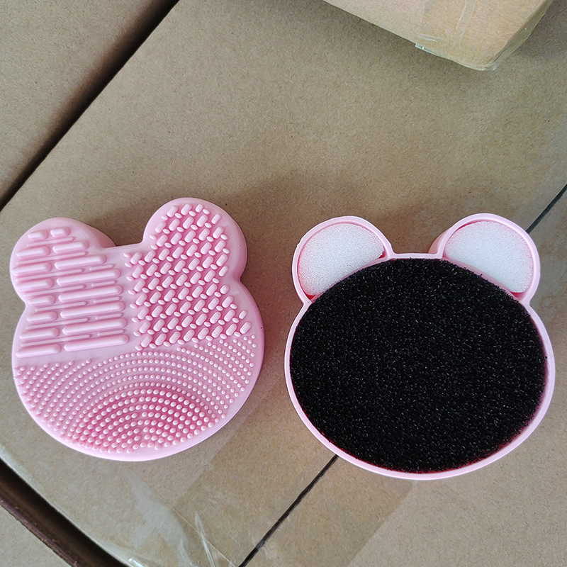 Hot Sale Remover Wet Automatic Makeup Brush Cleaner and Dryer Silicone Makeup Brush Cleaning Sponge Box Machine
