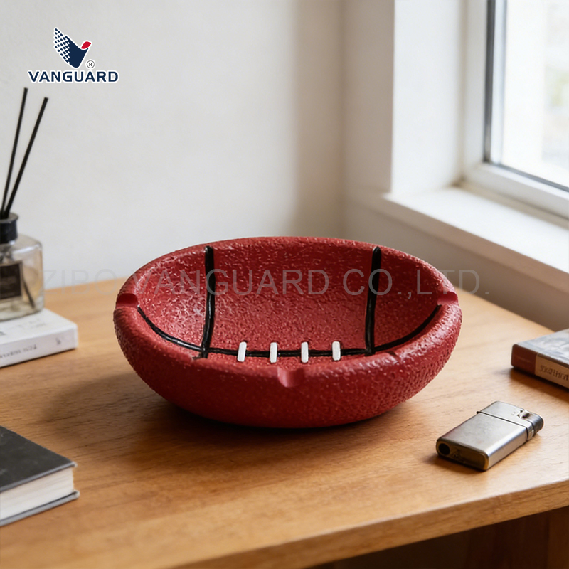 Football Figurine Polyresin Handicraft Ornament Custom Resin Ashtray for Home Decoration