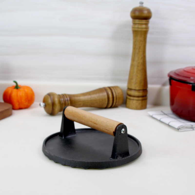 Diameter 17.5cm Heavy Duty Cast Iron Smash Grill Press Meat Steak with Wood Handle Cast Iron Burger Press