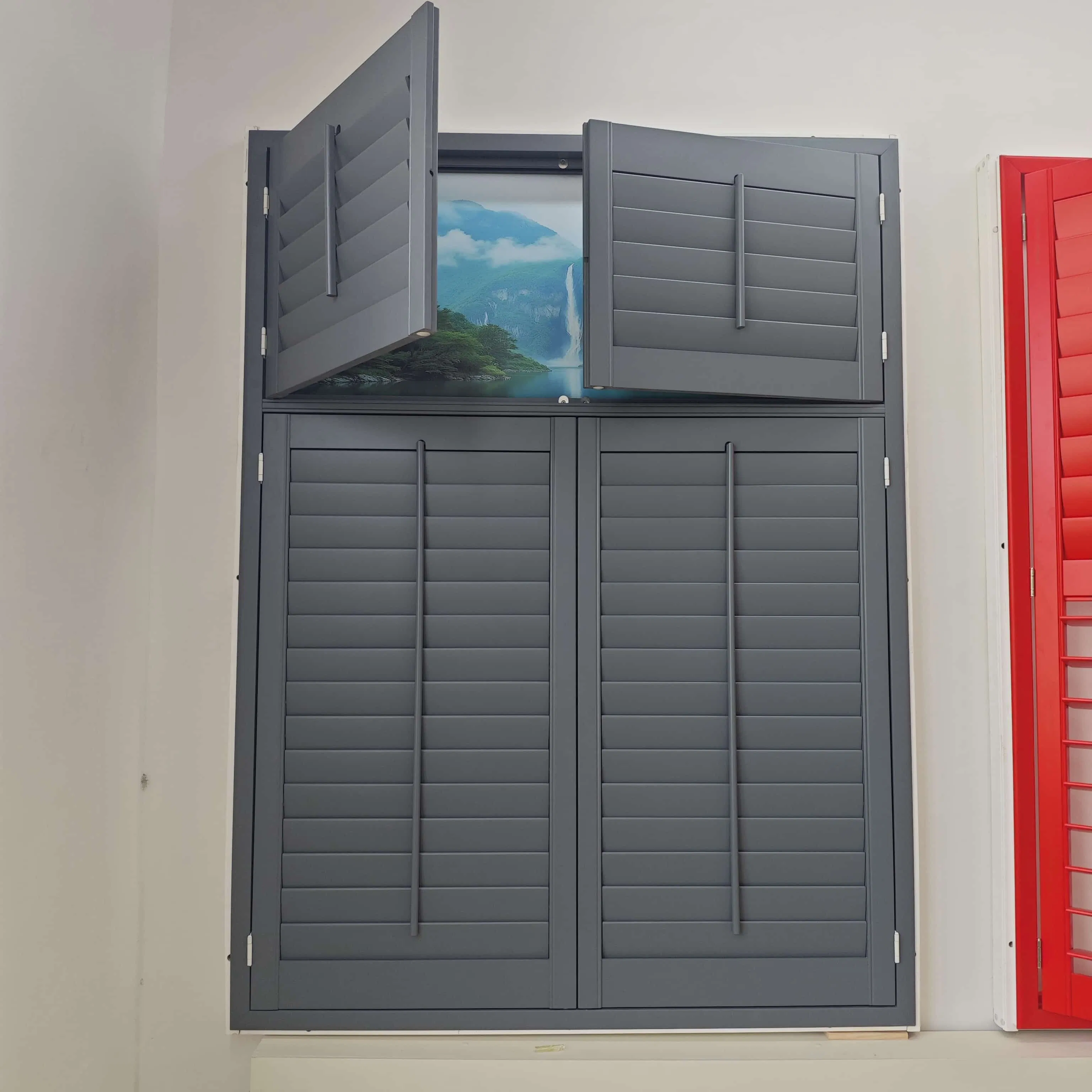 Manufacturer Eco-Friendly PVC Wooden Plantation Shutter Tier-on-Tier