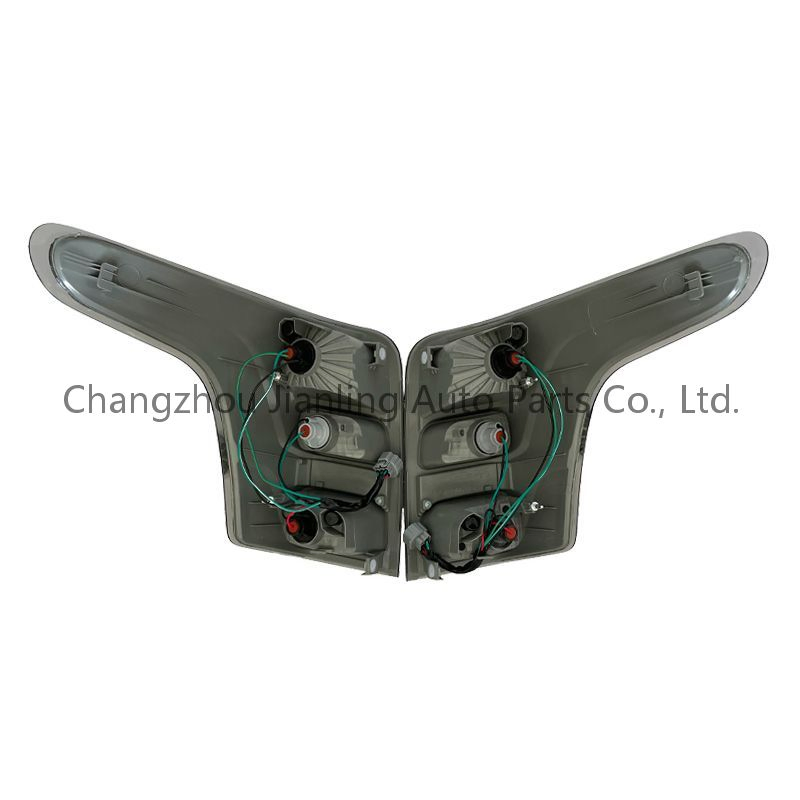 Задний фонарь Mitsubishi L200/Triton 2009-2015