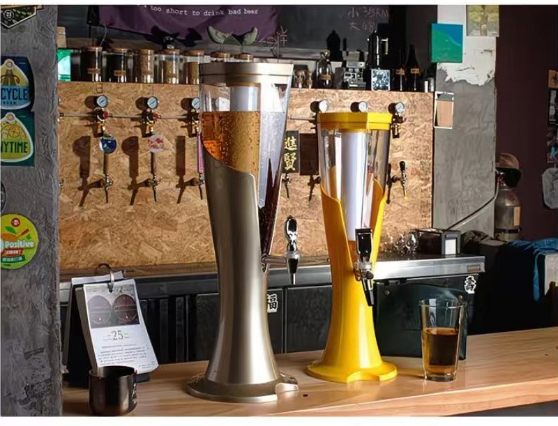Wholesale Draft Beer Tower 1L 2L 3L Plastic Drink Dispenser Draft Bar Beer Tower with Ice Tube