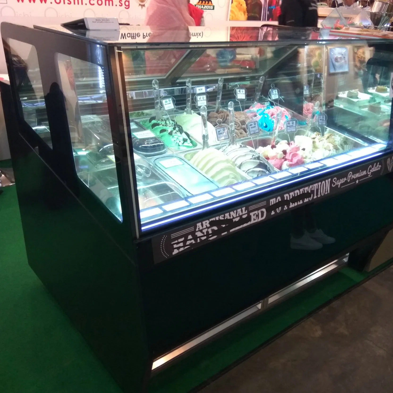 Europe Style High Quality Gelato Ice Cream Display Showcase