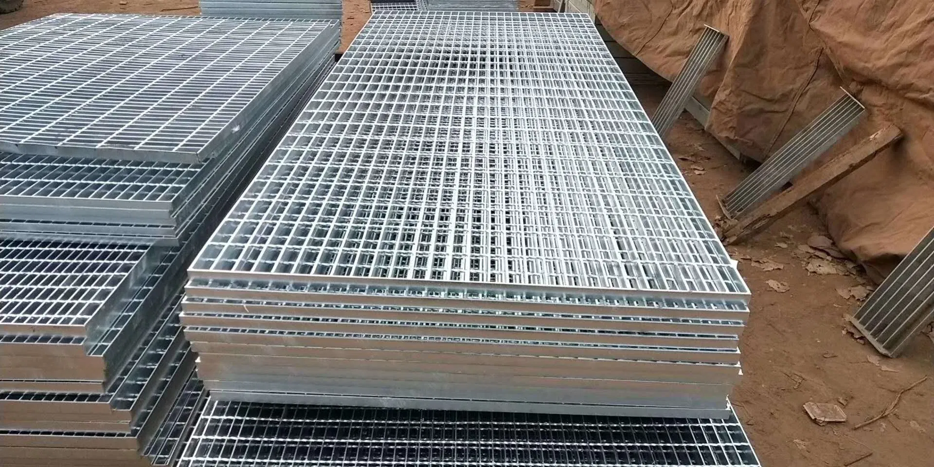 Heavy Duty Walkway Steel Grating Drain Cover Steel Bar Grating